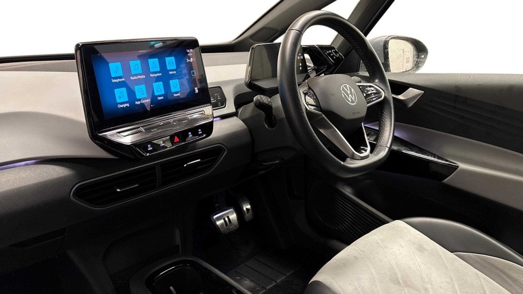 Used Volkswagen ID.3 2023 for sale - 77725732: Photo 2