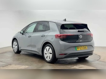 Used Volkswagen ID.3 2023 for sale - 77725732: Photo