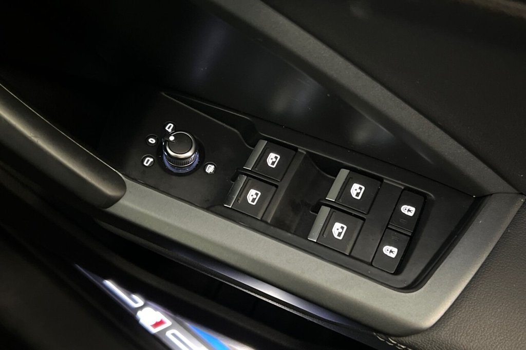 Used Audi Q3 2019 for sale - 76999178: Photo 40