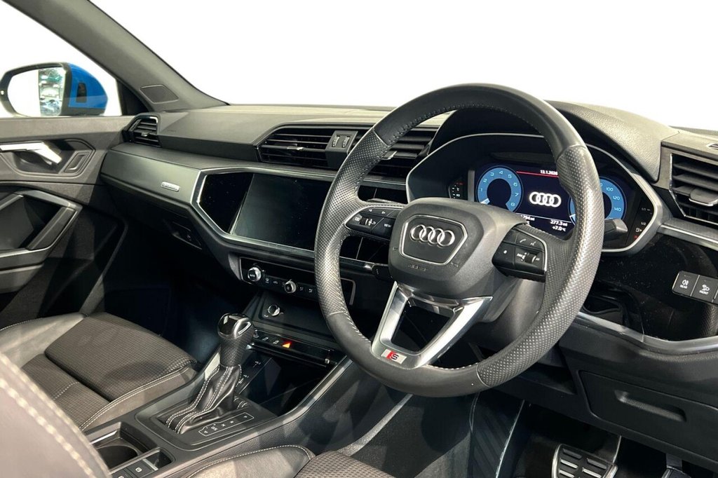 Used Audi Q3 2019 for sale - 76999178: Photo 9