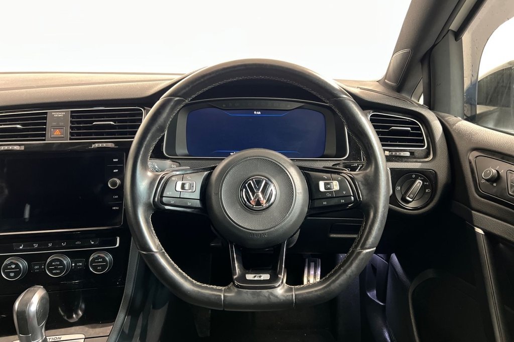 Used Volkswagen Golf 2018 for sale - 76883234: Photo 12