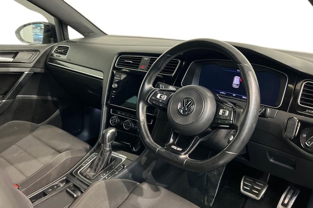 Used Volkswagen Golf 2018 for sale - 76883234: Photo 6