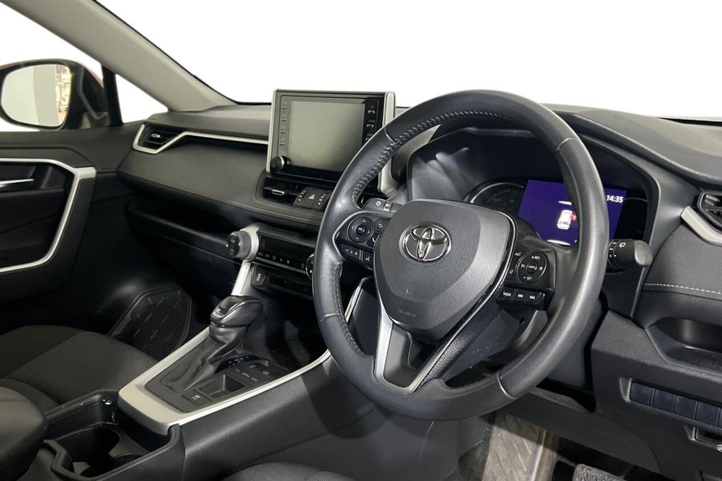 Used Toyota RAV4 2021 for sale - 76105864: Photo 7