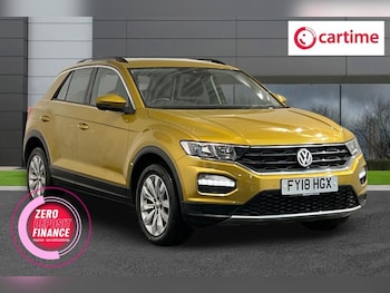 Used Volkswagen T-Roc 2018 for sale - 77835186: Photo