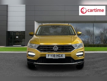 Used Volkswagen T-Roc 2018 for sale - 77835186: Photo