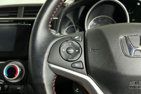 Used Honda Jazz 2019 for sale - 74448492: Photo 24