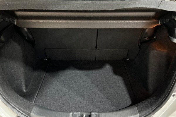 Used Honda Jazz 2019 for sale - 74448492: Photo 39