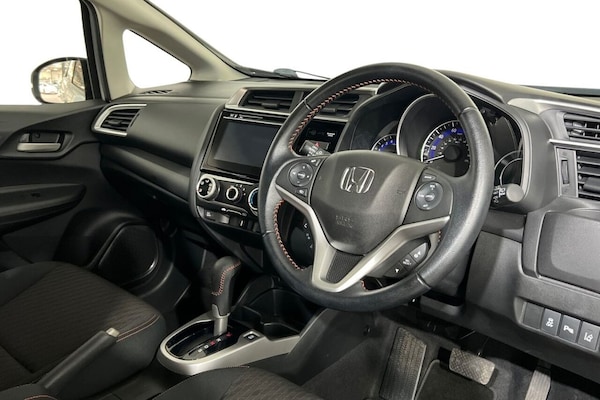 Used Honda Jazz 2019 for sale - 74448492: Photo 9