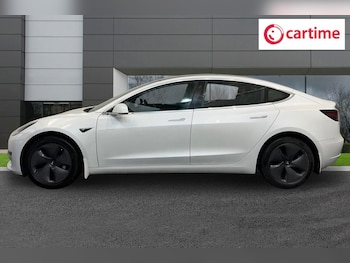 Used Tesla Model 3 2020 for sale - 76380117: Photo