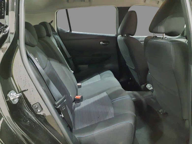 Used Nissan Leaf 2021 for sale - 76724603: Photo 9