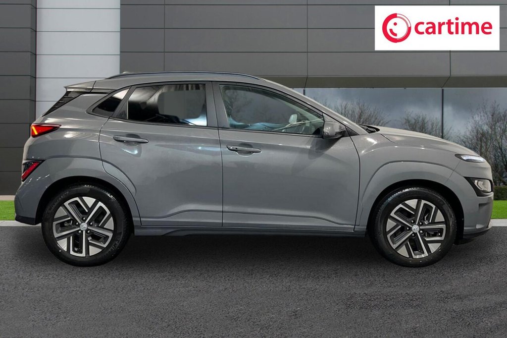 Used Hyundai KONA 2022 for sale - 76999215: Photo 2
