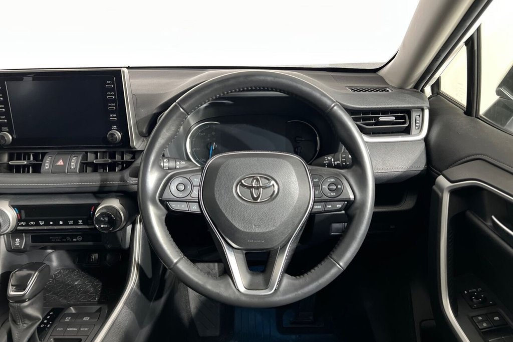 Used Toyota RAV4 2020 for sale - 76934533: Photo 16