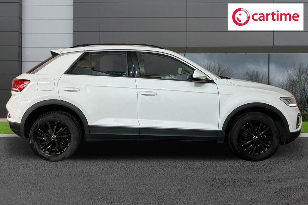 Used Volkswagen T-Roc 2022 for sale - 76029133: Photo 2