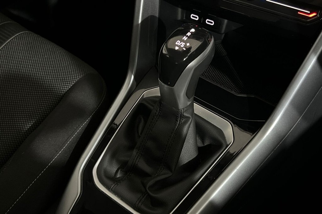 Used Volkswagen T-Roc 2022 for sale - 76029133: Photo 31