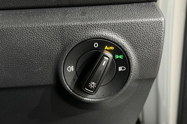 Used Volkswagen T-Roc 2022 for sale - 76029133: Photo 33