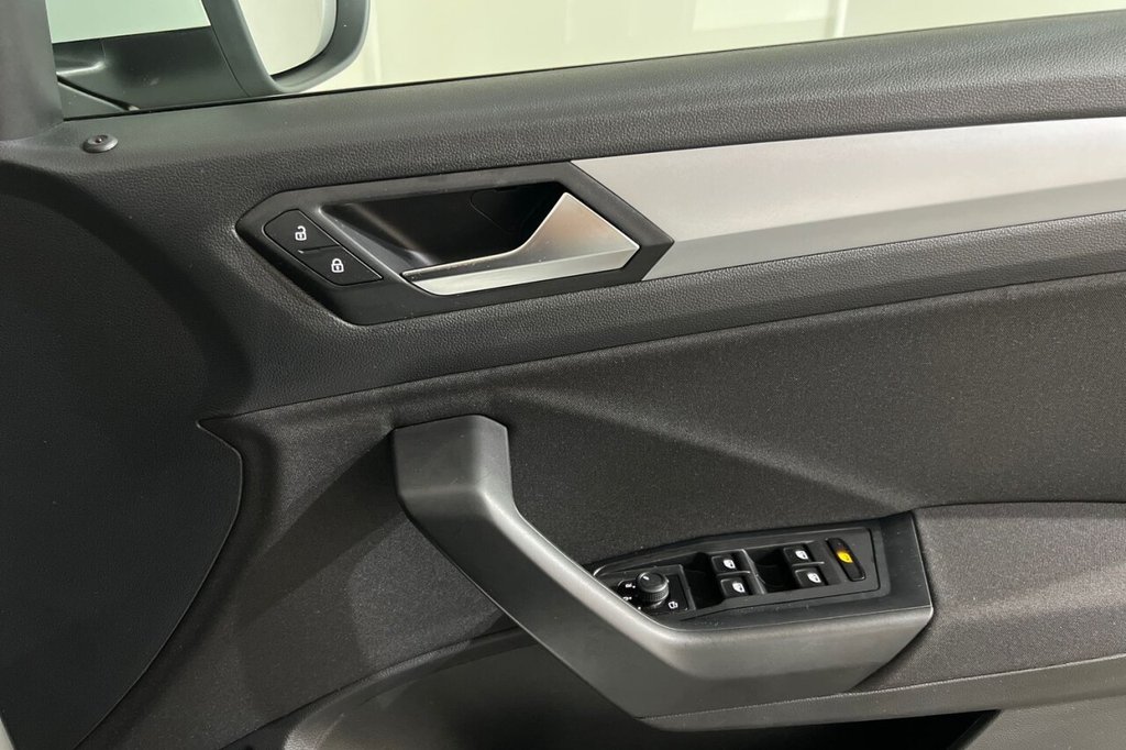 Used Volkswagen T-Roc 2022 for sale - 76029133: Photo 34