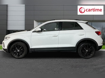 Used Volkswagen T-Roc 2022 for sale - 76029133: Photo 3