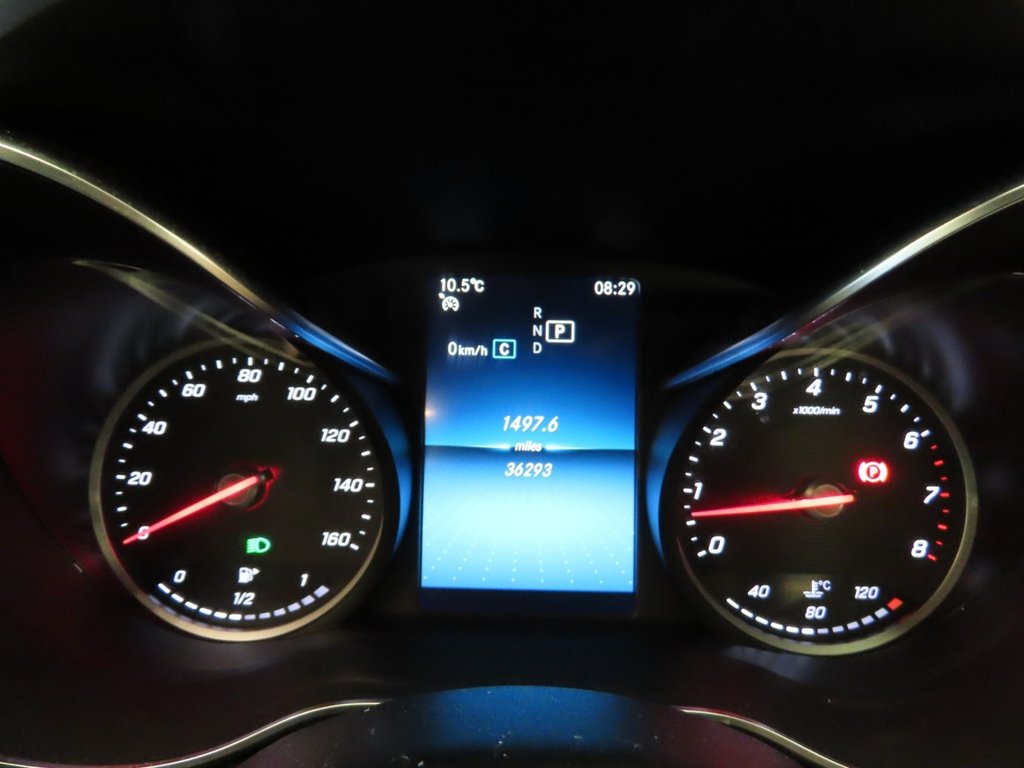 Used Mercedes-Benz C Class 2019 for sale - 77936989: Photo 12