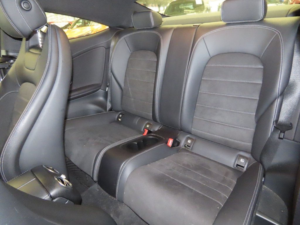 Used Mercedes-Benz C Class 2019 for sale - 77936989: Photo 5