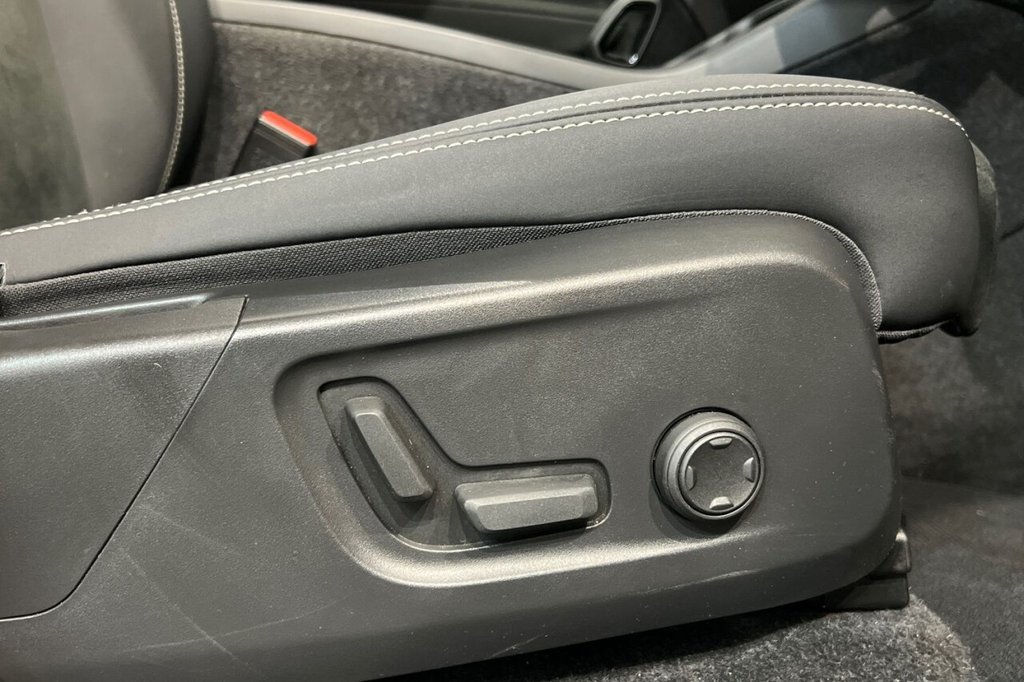 Used Volvo XC40 2022 for sale - 77463906: Photo 25