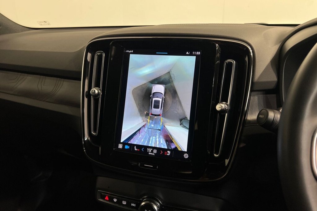 Used Volvo XC40 2022 for sale - 77463906: Photo 32