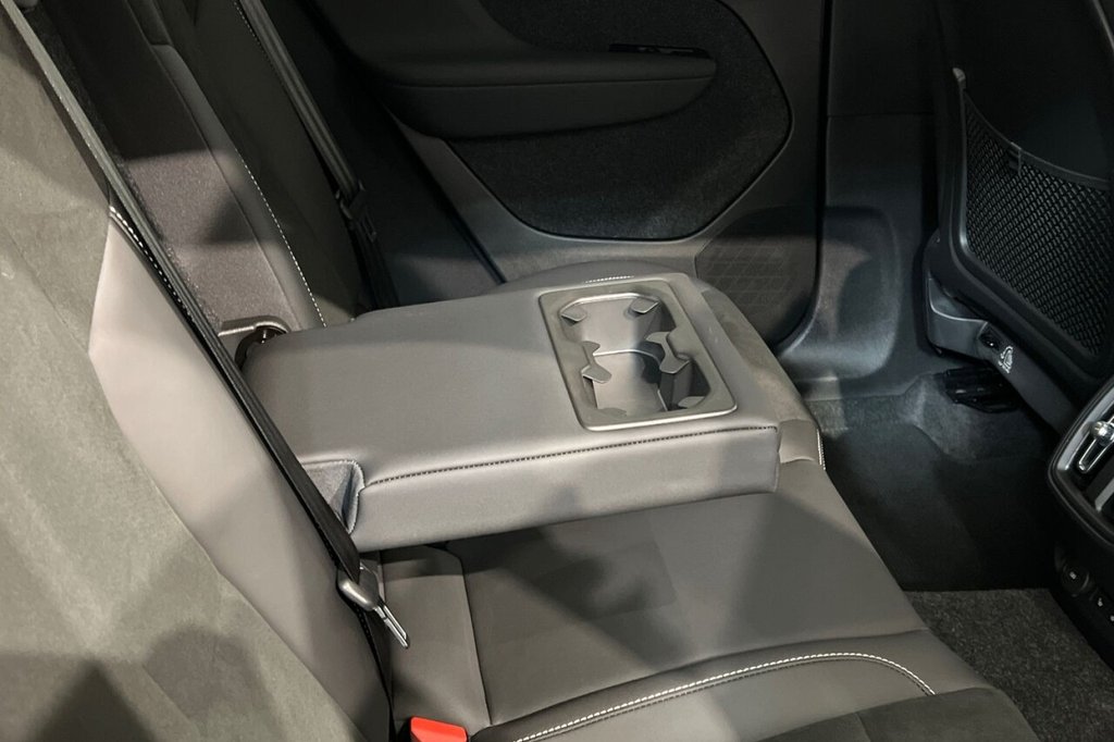 Used Volvo XC40 2022 for sale - 77463906: Photo 42