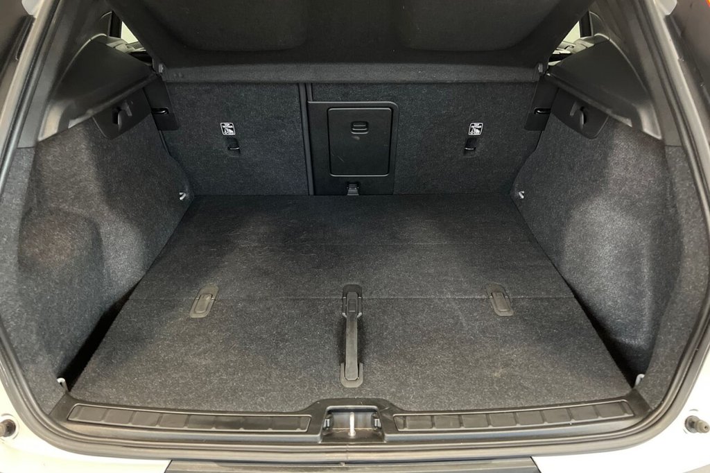 Used Volvo XC40 2022 for sale - 77463906: Photo 45