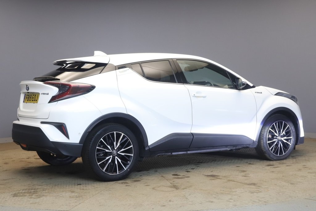 Used Toyota C-HR 2019 for sale - 77139499: Photo 6