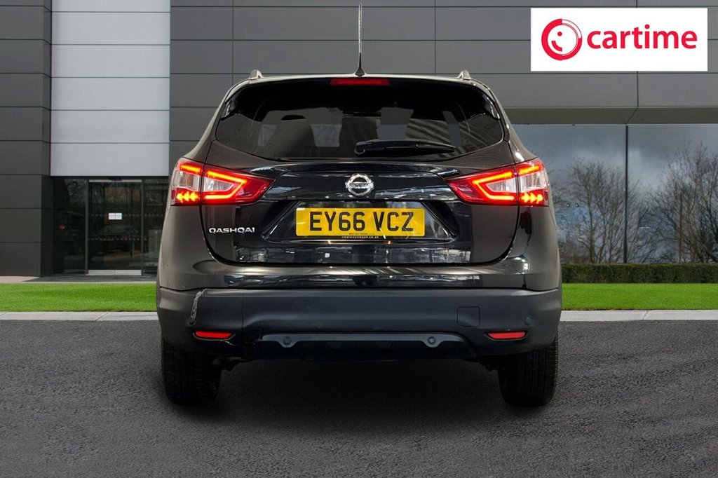 Used Nissan Qashqai 2017 for sale - 76389779: Photo 3