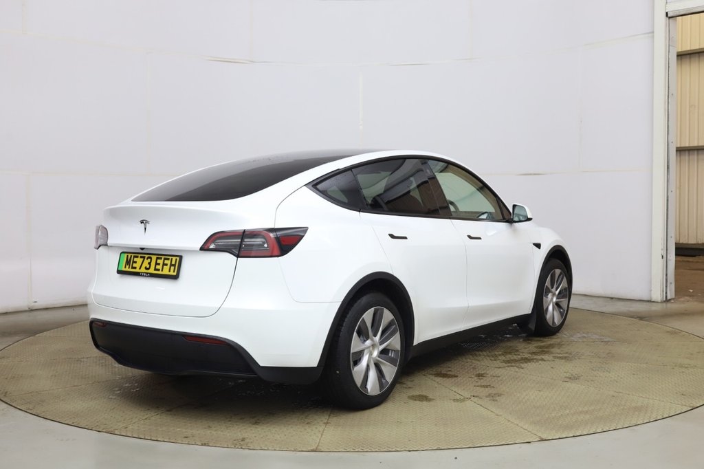 Used Tesla Model Y 2024 for sale - 77880224: Photo 4