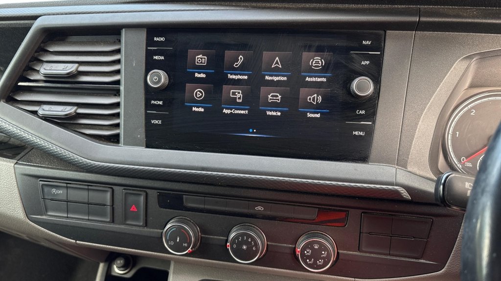 Used Volkswagen Transporter 2020 for sale - 76962407: Photo 6