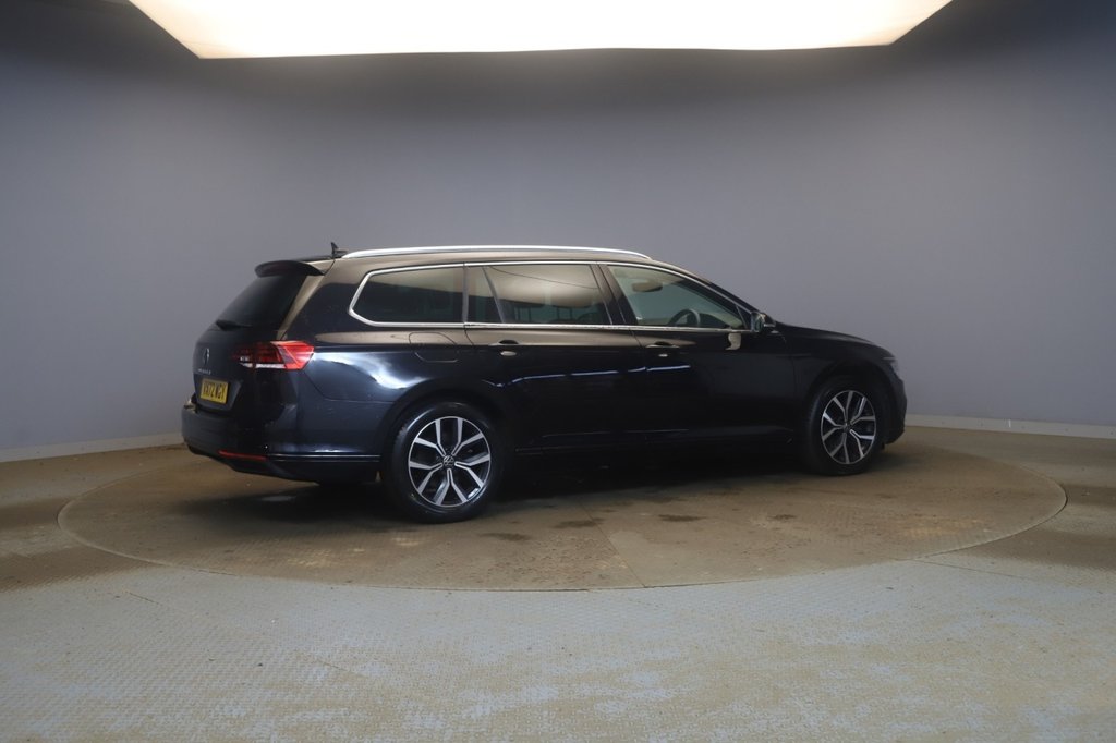 Used Volkswagen Passat 2022 for sale - 77655154: Photo 3