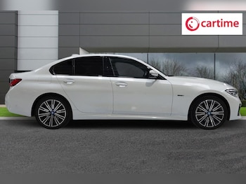 Used BMW 3 Series 2021 for sale - 75352883: Photo