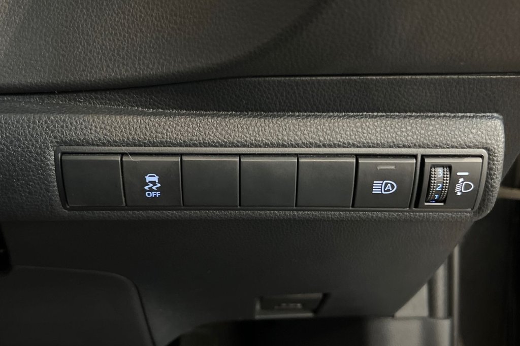 Used Toyota Corolla 2023 for sale - 77293197: Photo 35