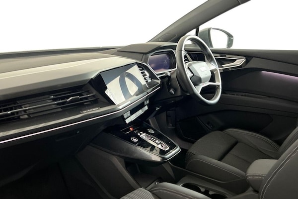 Used Audi Q4 e-tron 2023 for sale - 75630836: Photo 11