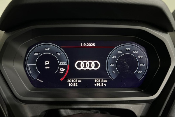 Used Audi Q4 e-tron 2023 for sale - 75630836: Photo 15