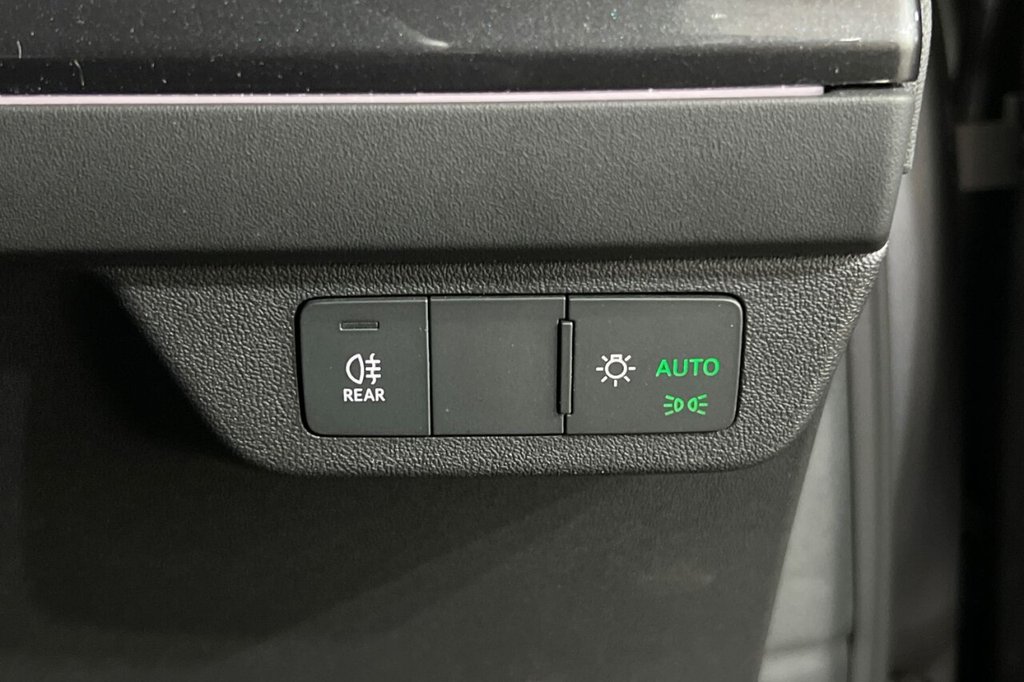 Used Audi Q4 e-tron 2023 for sale - 75630836: Photo 40