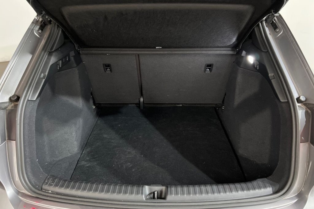 Used Audi Q4 e-tron 2023 for sale - 75630836: Photo 45