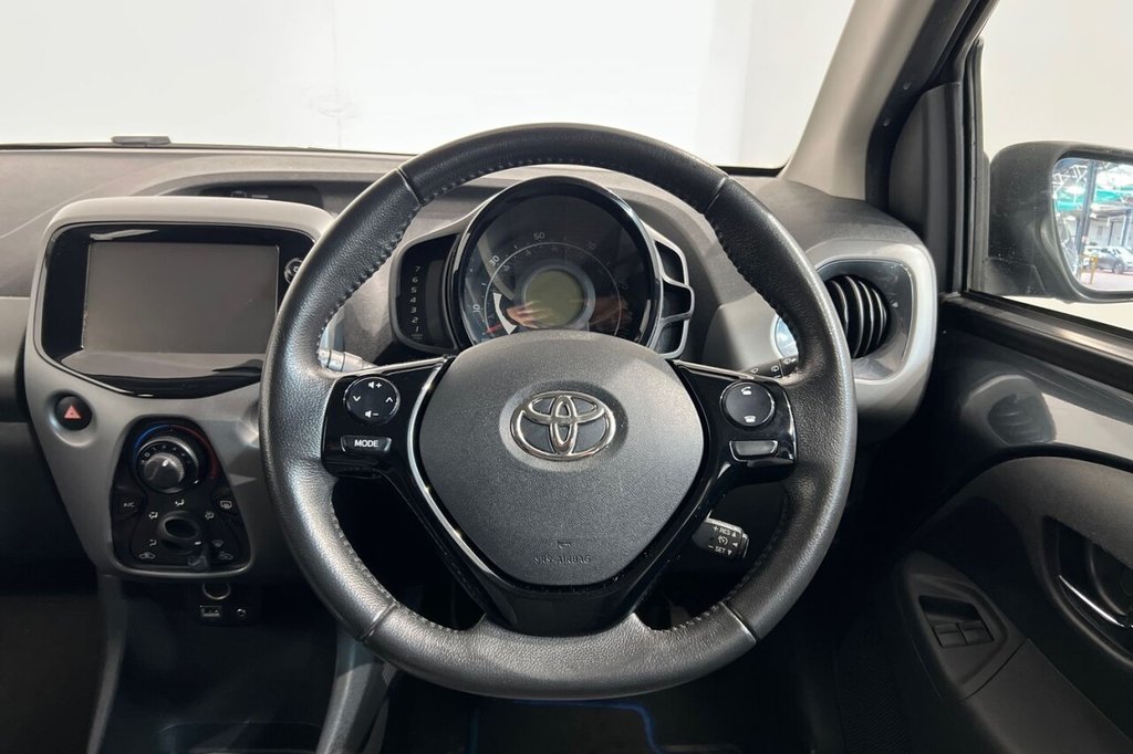 Used Toyota AYGO 2019 for sale - 77593829: Photo 14