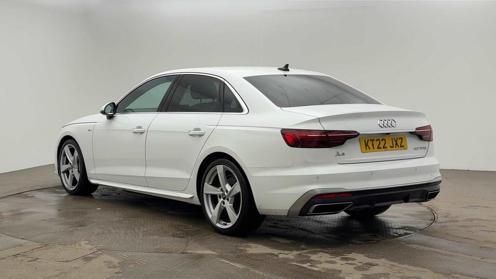 Used Audi A4 2022 for sale - 77110973: Photo 2