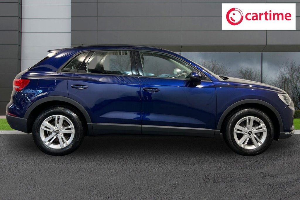 Used Audi Q3 2022 for sale - 76327877: Photo 2