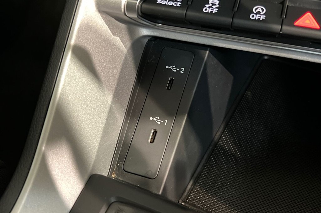 Used Audi Q3 2022 for sale - 76327877: Photo 40