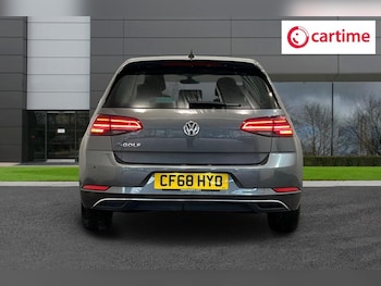 Used Volkswagen Golf 2019 for sale - 78030321: Photo