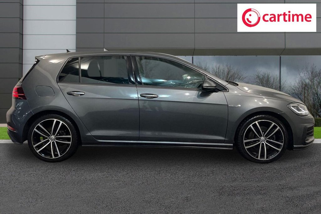 Used Volkswagen Golf 2019 for sale - 76559049: Photo 2