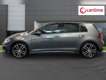 Used Volkswagen Golf 2019 for sale - 76559049: Photo