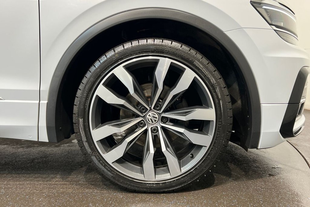 Used Volkswagen Tiguan 2018 for sale - 76999120: Photo 14