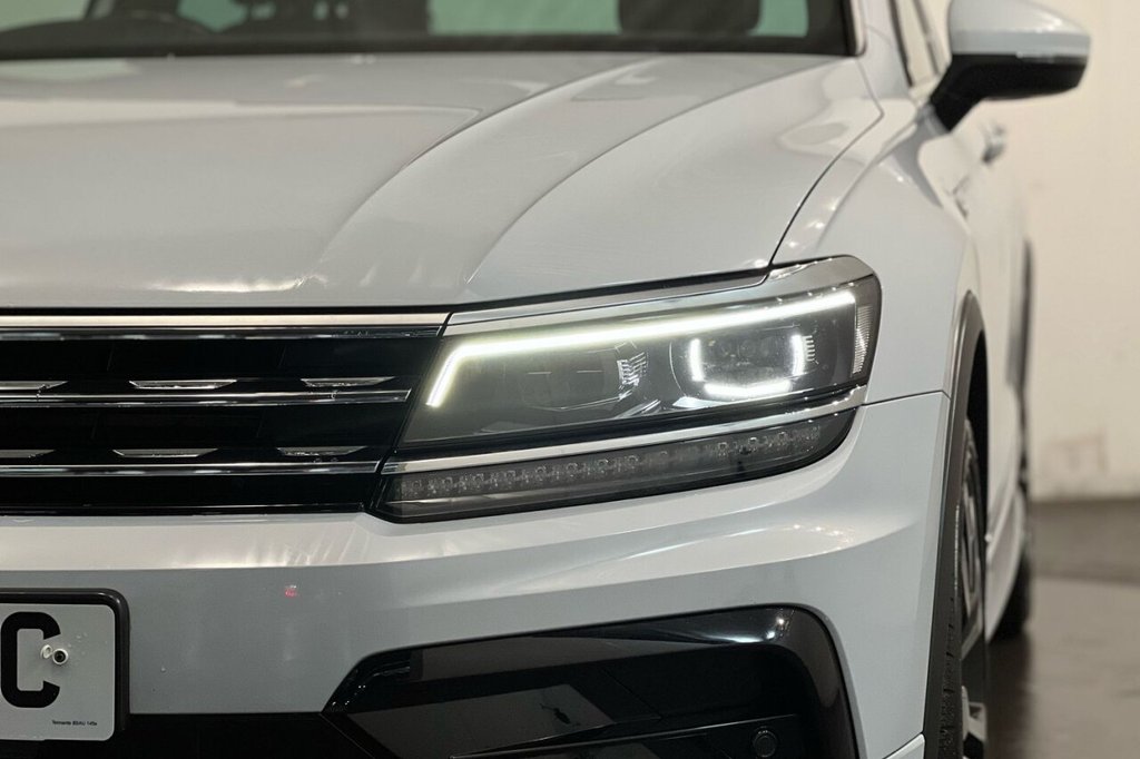 Used Volkswagen Tiguan 2018 for sale - 76999120: Photo 16