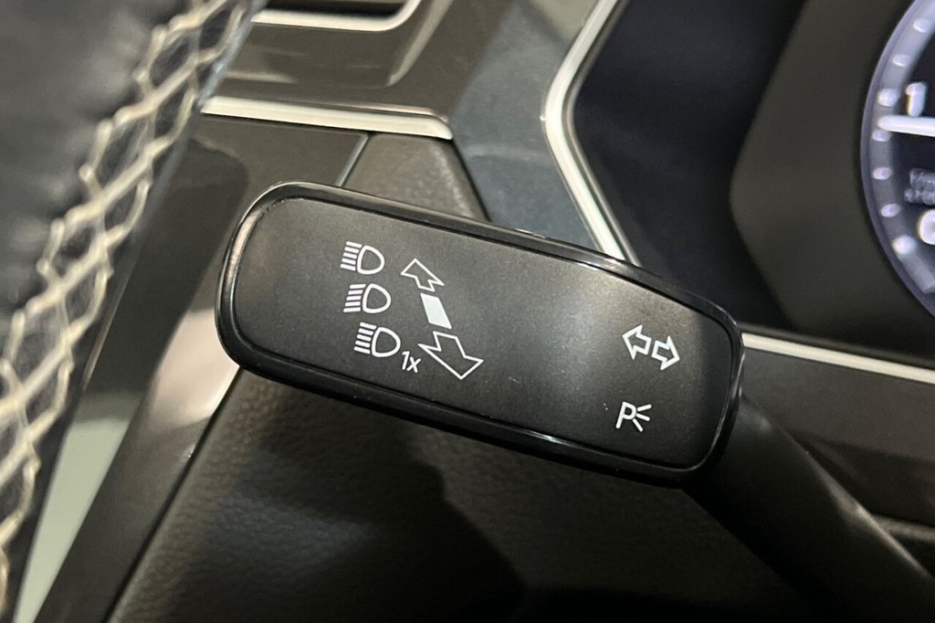 Used Volkswagen Tiguan 2018 for sale - 76999120: Photo 29