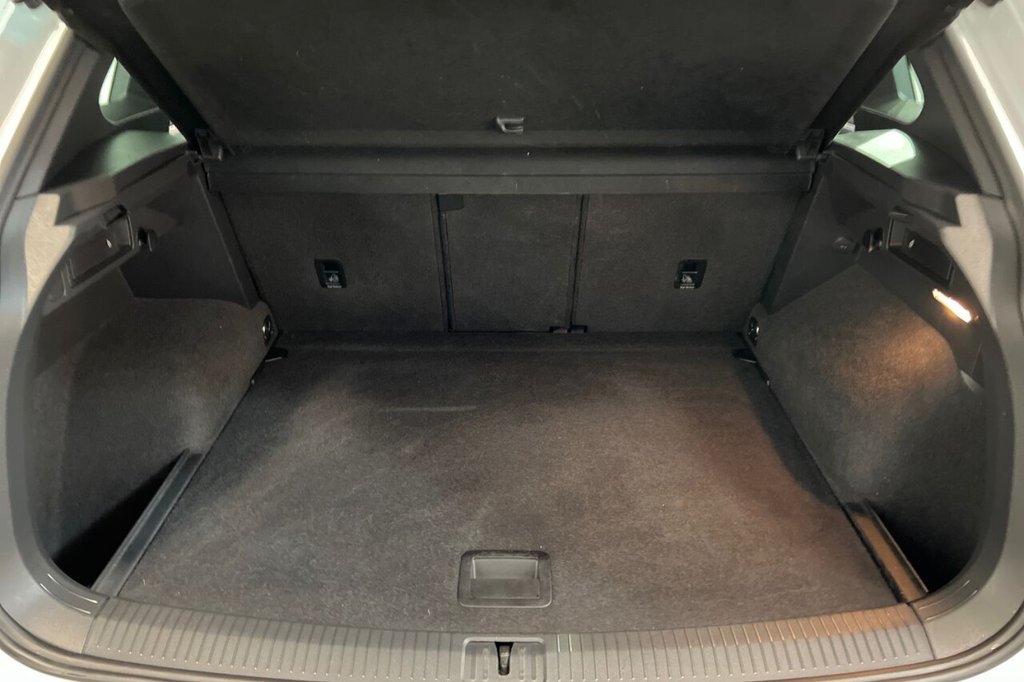 Used Volkswagen Tiguan 2018 for sale - 76999120: Photo 47
