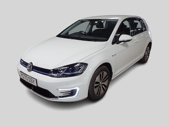 Used Volkswagen Golf 2020 for sale - 78373096: Photo